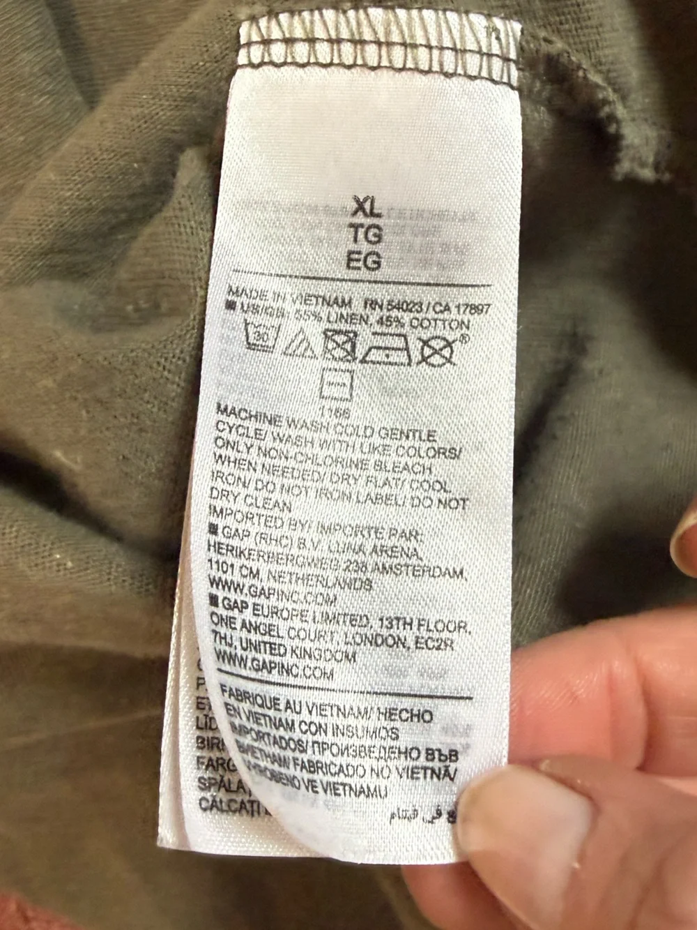Banana Republic Men's Short-Sleeve Linen Blend Tee